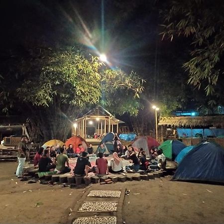 Kebon Pring Floating Resort & Market Bantul Eksteriør bilde